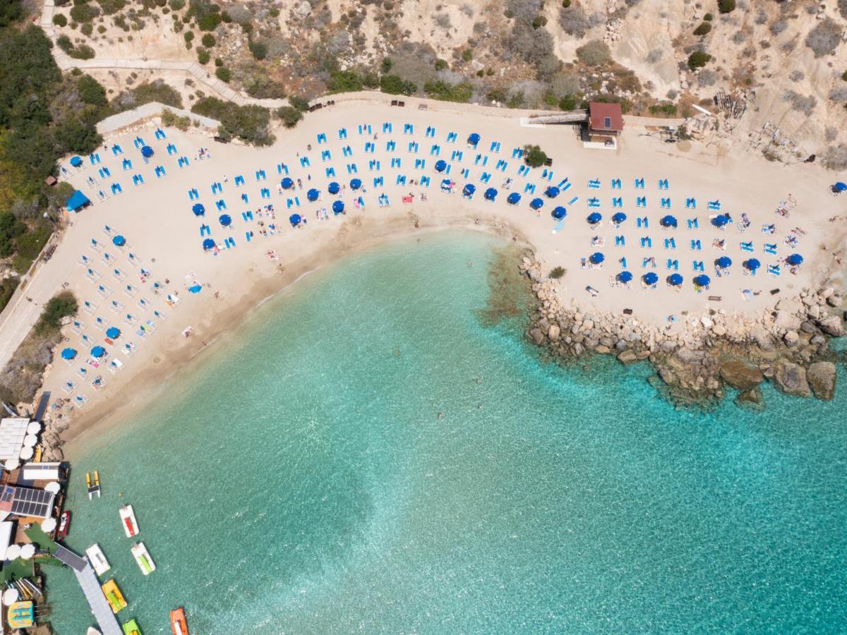 Sanders Mythical Blue Villas Paralimni Esterno foto