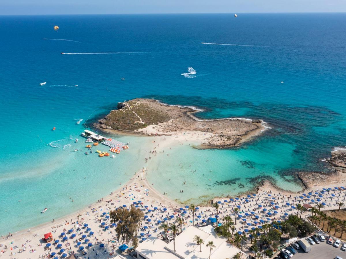 Sanders Mythical Blue Villas Paralimni Esterno foto