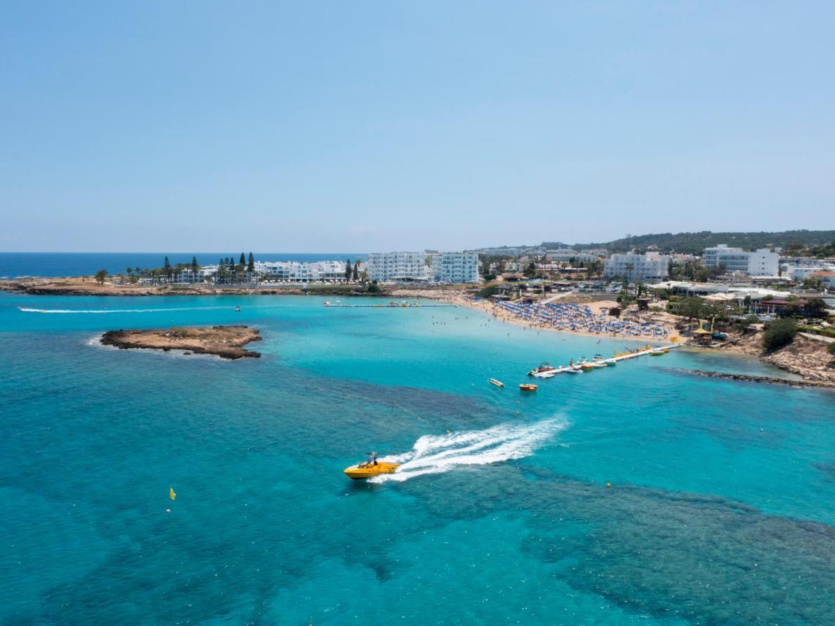 Sanders Mythical Blue Villas Paralimni Esterno foto