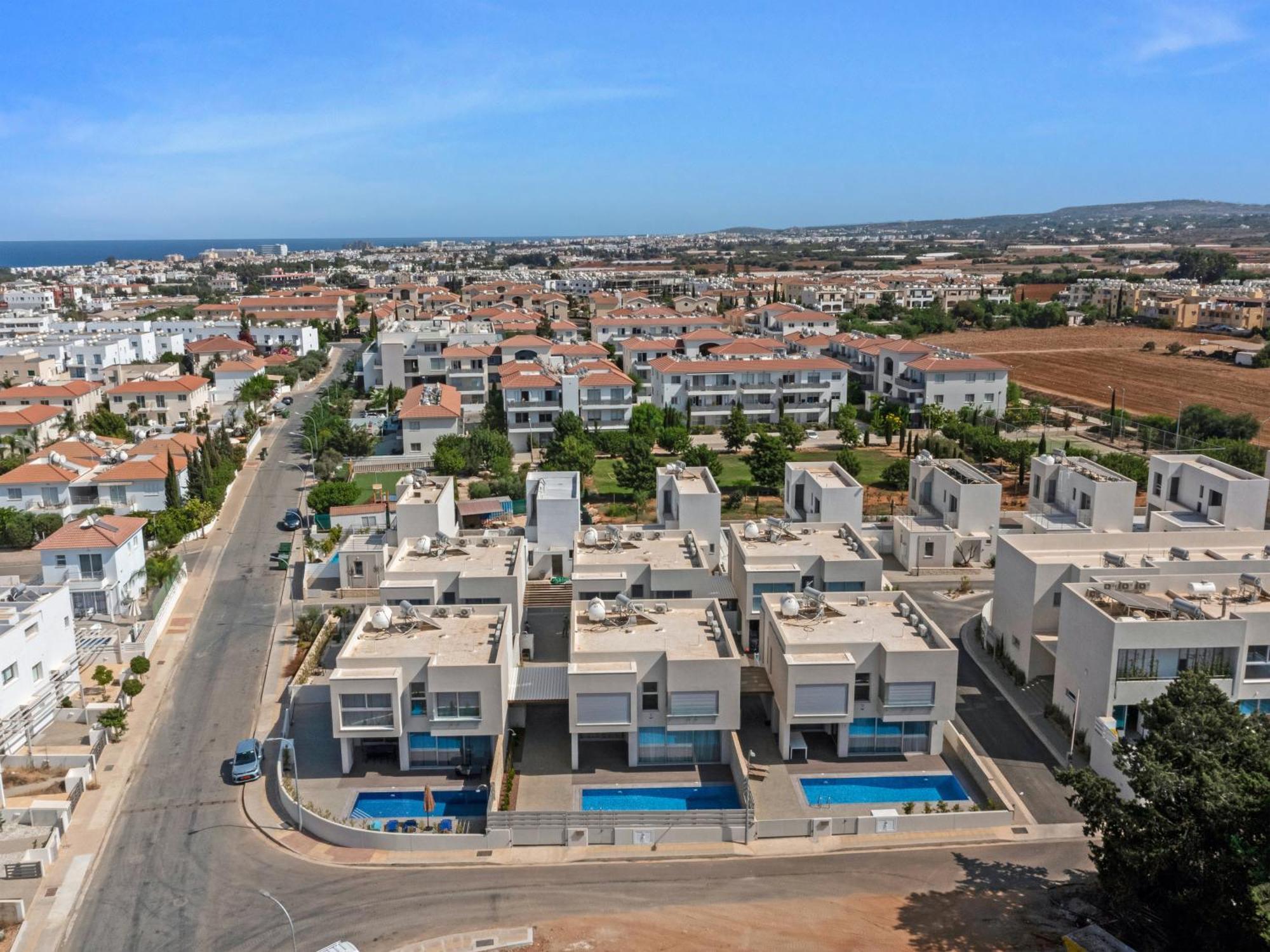 Sanders Mythical Blue Villas Paralimni Esterno foto